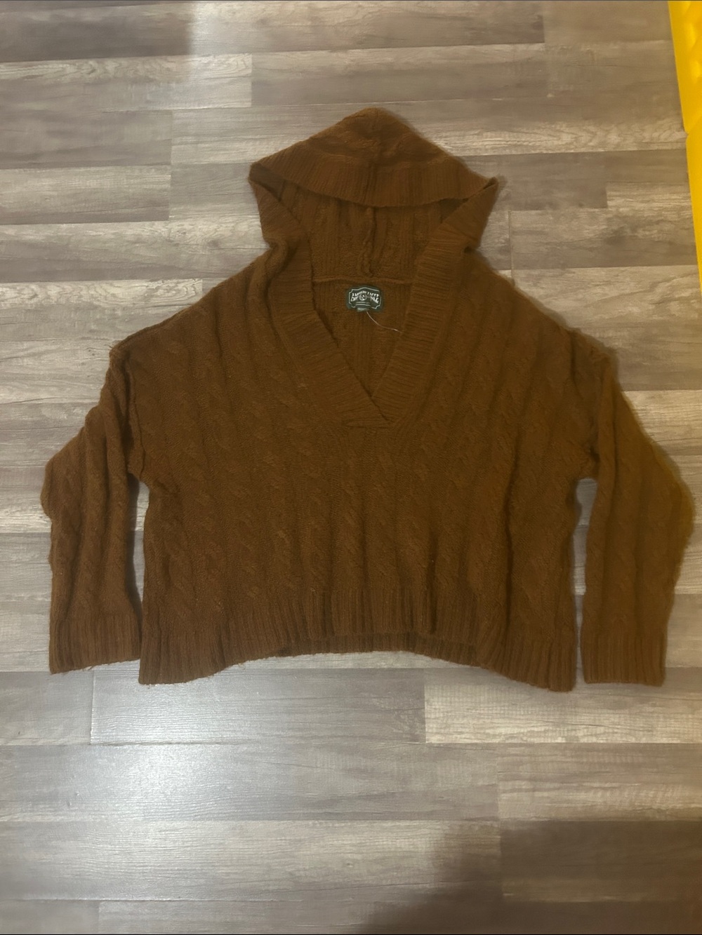 American Eagle Womens Sweater Brown V-Neck Hooded Cable Knit Size XL